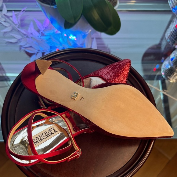 Badgley Mischka Red Lyric Plush Ankle Straps - Picture 10 of 13